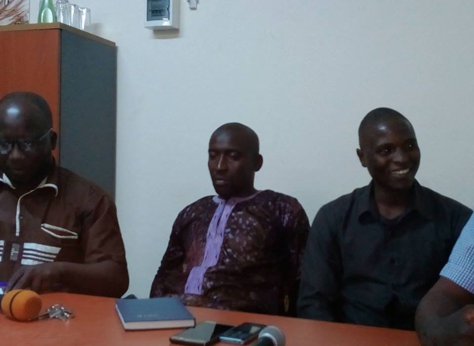 Guinée : Les  membres de l’Association Jeunesse positive de Kaloum s’engagent à   vulgariser les Actions du Président  Alpha Condé