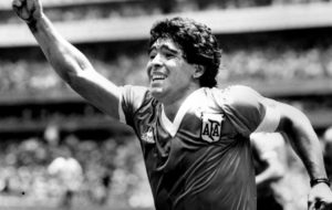 Mort de Diego Maradona :Les argentins pleurent leur ‹‹Dieu››