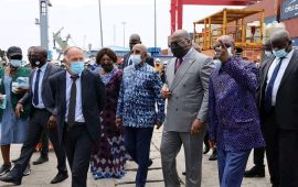 Le président Félix Tshisekedi a bouclé sa visite à Conakry au port conteneurs .