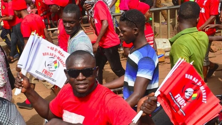 Guinée: le FNDC met fin à sa trêve et prévoit la reprise de ses actions «de façon graduelle»