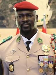 Guinée: La Bauxite, L’arme Diplomatique Dissuasive Du Colonel Mamadi Doumbouya(Tribune)