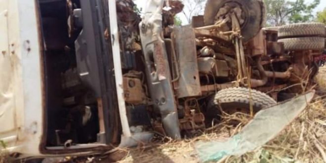 Kindia-Mamou: Au moins 23 personnes dont 19 étudiants périssent dans un accident de la circulation à Souguéta