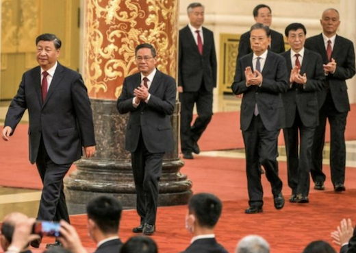 Chine: Xi Jinping lance son 3e mandat avec un clin d’oeil à Mao