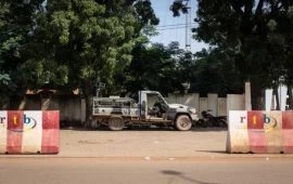 Burkina: tensions à Ouagadougou en même temps qu’un «mouvement d’humeur» de soldats à Po