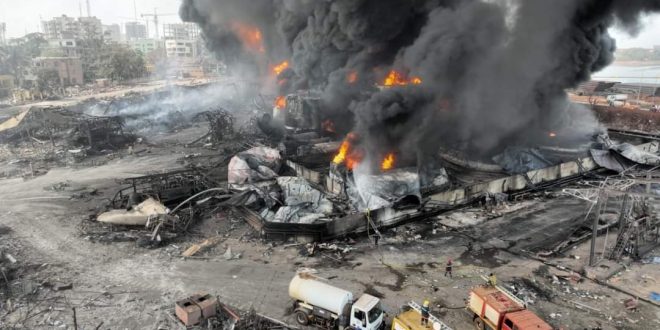 Incendie au dépôt de Kaloum: le gouvernement autorise la vente de l’essence et gasoil dans le pays à compter du samedi 23 décembre prochain
