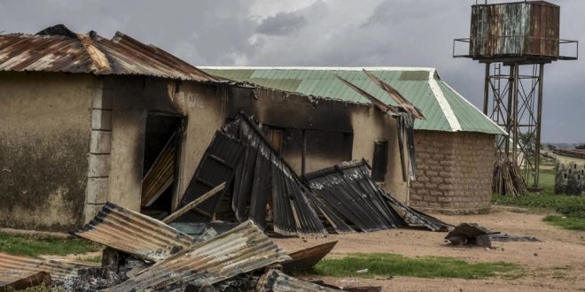 De violentes attaques dans l’État du Plateau dans le centre du Nigeria font au moins 160 morts