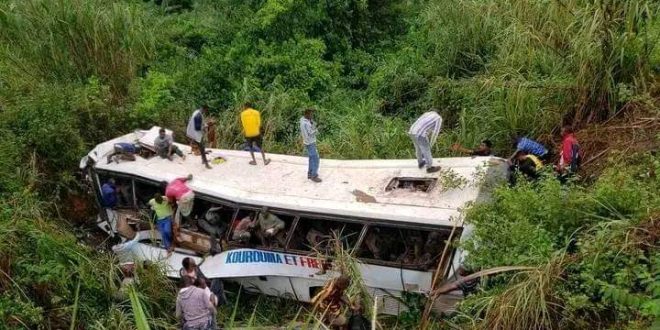 Macenta-Conakry : plusieurs morts et des blessés graves dans un accident de la circulation ce mercredi à Tekoulo