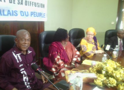 Guinée : Le Ministère de l’Action Sociale a procédé    à la remise d’un document de  politique Nationale du  Genre au gouvernement Guinéen