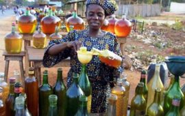 Guinée: le gouvernement interdit la vente du carburant au marché noir