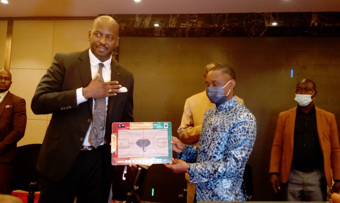 Guinée : le ministre Bantama Sow s’engage à subventionner  toutes les Fédérations Sportives du pays