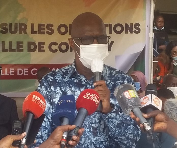 Opérations de deguerpissement à Conakry: le gouvernement avertit ” tous ceux qui sont sur les emprises seront dégagés ’’ (Ibrahima Kourouma)