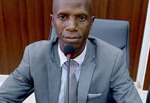 Guinée : Le journaliste sportif, Ibrahima Sadio Bah condamné à six mois de prison et une amende de 500 mille francs guinéens