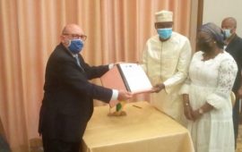 Guinée: Le gouvernement et la BEI signent un contrat de financement du projet d’interconnexion électrique à hauteur de 170 millions d’euros