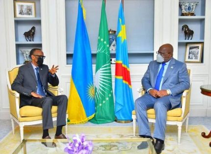 RDC: Kagame crache sur les morts congolais tout en regardant Félix Tshisekedi dans les yeux