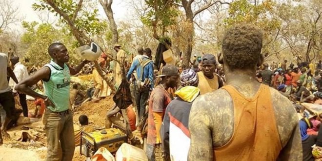 Siguiri : Au moins 15 morts dont 2 femmes dans l’éboulement d’une mine d’or à Gbingbédou du Tatakourou