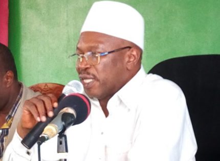 Subvention du carburant : le gouvernement mobilisé pour ”démentir” Dr Ousmane Kaba