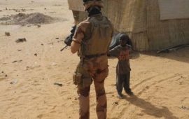 Une attaque fait une centaine de morts parmi les civils au Faso