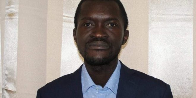 Guinée : Mandat d’arrêt international contre Sékou Koundouno membre du FNDC