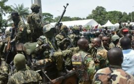 Guinée: Voici les noms des dix (10) militaires poursuivis pour vol au lendemain du putsch