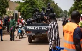 Burkina Faso: la police disperse des manifestants qui réclamaient la démission du président Roch Marc Christian Kaboré