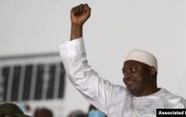 Présidentielle en Gambie: Adama Barrow réélu
