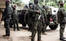 Guinée : Panique à Kaloum, le personnel civil de la primature et palais Mohamed 5 prié de quitter les lieux