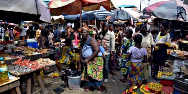 Guinée: Le gouvernement interdit toute situation de monopole du commerce et de l’industrie (Copie)