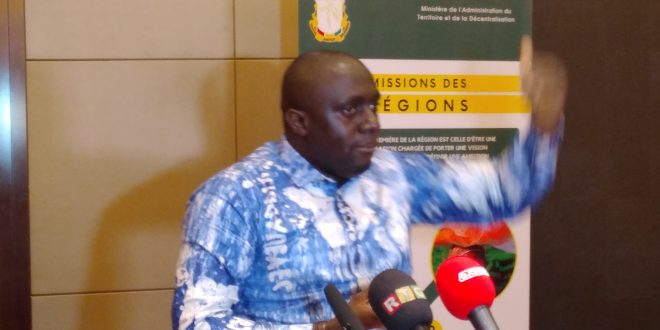 Guinée/Transition: Le ministre de l’administration du territoire, Mory Condé rencontre les représentants de la société civile du pays