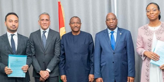 220304-99-387794-v3-s2048-660x330