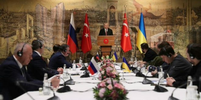 Guerre en Ukraine: les pourparlers entre la Russie et l’Ukraine ont ouvert à Istanbul