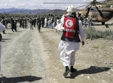 Afghanistan: au moins un millier de morts dans un puissant séisme