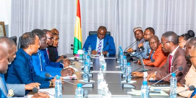 Guinée: Après sa mission, la délégation de MAEP reçue par le Premier ministre, Chef du gouvernement Dr Bernard Goumou