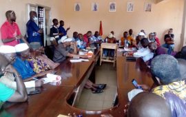 Guinée/Electricité: Les responsables de l’EDG échangent avec les autorités communales de Kaloum concernant les raisons des coupures intempestives