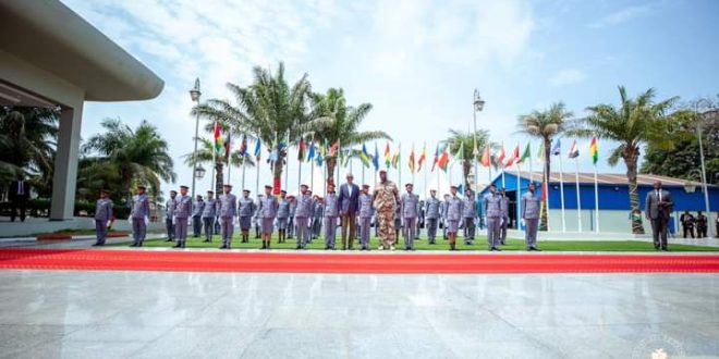 Palais Mohammed V : les élèves de la 7ème du PMG reçoivent leurs attributs en présence de Chefs d’État guinéen et Rwandais