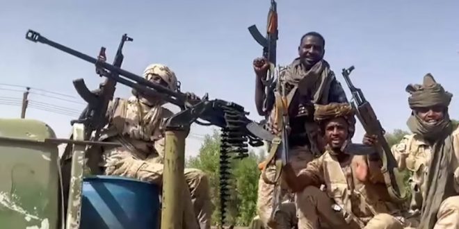 Soudan: reprise des combats à Khartoum et au Darfour malgré la trêve