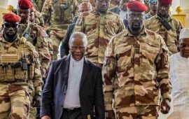 Palais Mohammed V : le Chef de l’État reçoit une délégation conduite par l’ancien Président sud-africain Thabor Mbeki