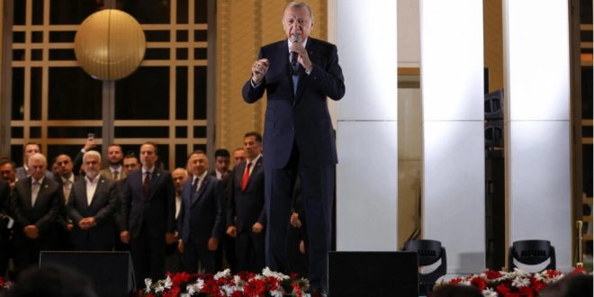 Recep Tayyip Erdogan reste maître de la Turquie après sa victoire à la présidentielle