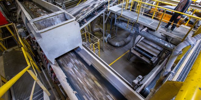 centre-de-tri-en-Guinée-660x330