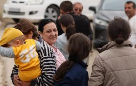 Conflit/Haut-Karabakh : des milliers de personnes fuient vers l’Arménie