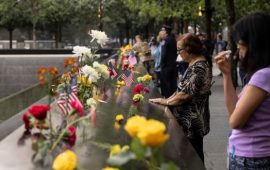 Les États-Unis rendent hommage aux victimes du 11-Septembre, 22 ans après