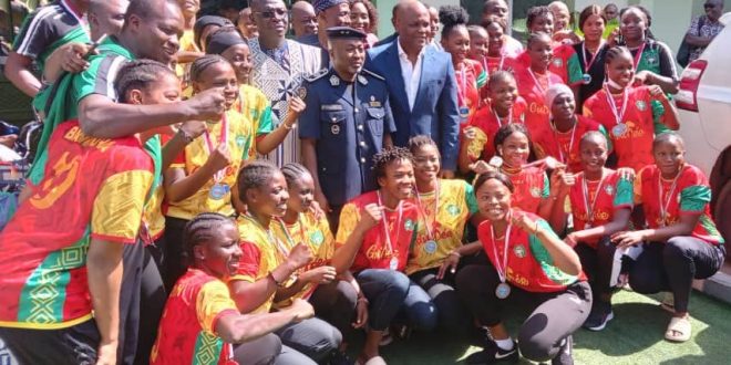 Sport : les handballeuses guinéennes, finalistes de la 19ème édition de la CAN cadette reçues par le ministère des sports, Lansana Bea Diallo