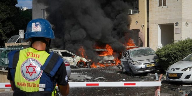 Au moins 40 morts Israéliens dans l’attaque du Hamas, 198 morts côté palestinien