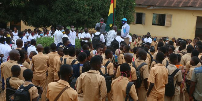 Guinée/Rentrée scolaire 2023-2024 : Pour faute de moins, certains parents d’élève peinent à payer les frais de scolarité de leurs enfants