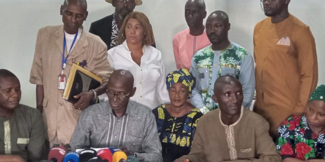 Guinée: la Coalition Politique et Faîtière de la société civile attire l’attention du Chef de l’Etat sur la montée dans le pays des angoisses, des crispations sociales et politiques