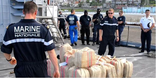 Golfe de Guinée : 5 tonnes de cocaïne saisies par la Marine française