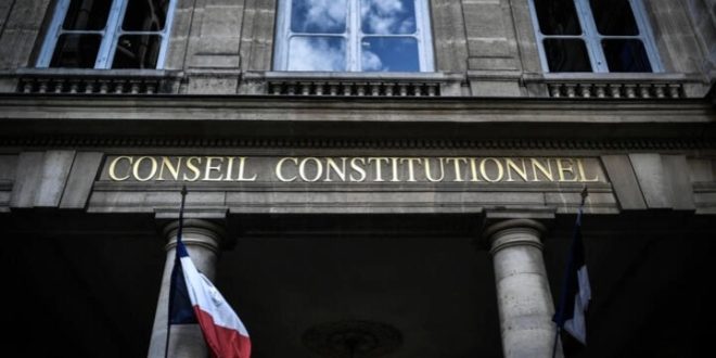 France: le Conseil constitutionnel censure largement la loi immigration