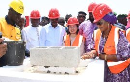 Guinée/CNT : Dr Dansa Kourouma préside la pose de la première pierre de la construction du siège de l’Assemblée nationale