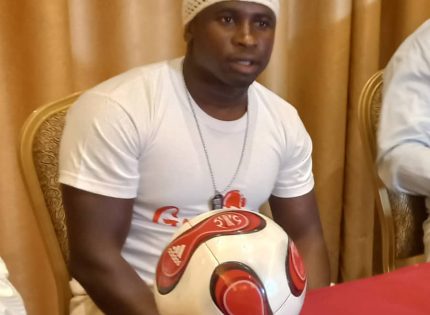 Guinée/Sport: Le Général Mamadi Doumbouya met à  la disposition  du footballeur Iya Traoré un passeport diplomatique