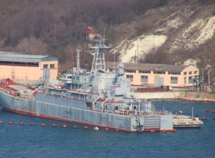 Guerre en Ukraine : capturé par les Russes lors de l’annexion de la Crimée, le navire « Kostyantyn Olshansky » a été attaqué par un missile Neptune de l’armée ukrainienne
