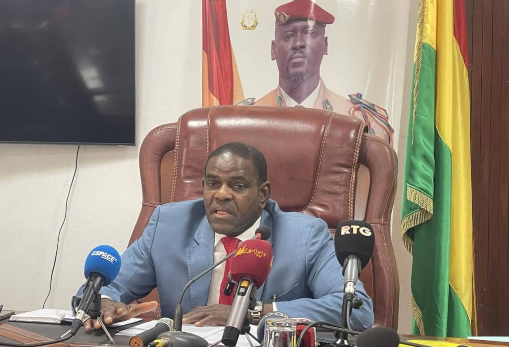 Guinée/retrait  des Agréments de la SONAG et la MUTRAGUI: Le Président Hann  interpelle les autorités à  sauvegarder des emplois pour l’intérêt du pays